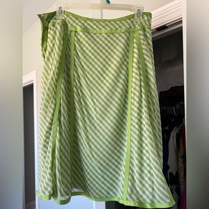 Super flowing skirt, side zipper